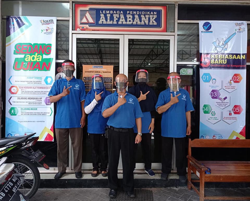 TIK TUK Alfabank Yogyakarta