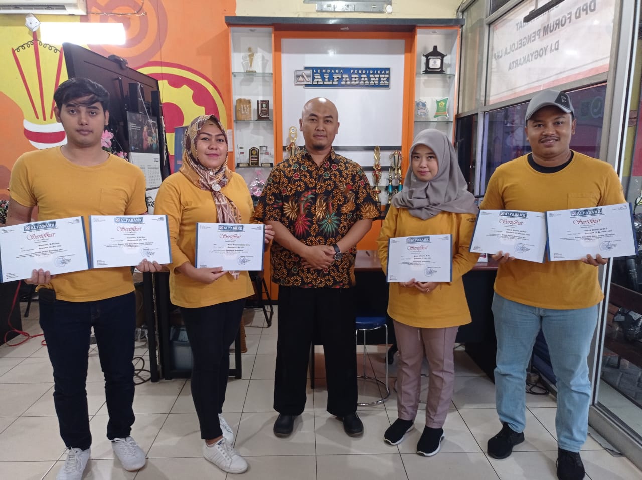 Pelatihan Administrasi Perkantoran, Marketplace & Desain Grafis, Civitas Akademika Fak. Hukum Universitas Wijayakusuma Purwokerto