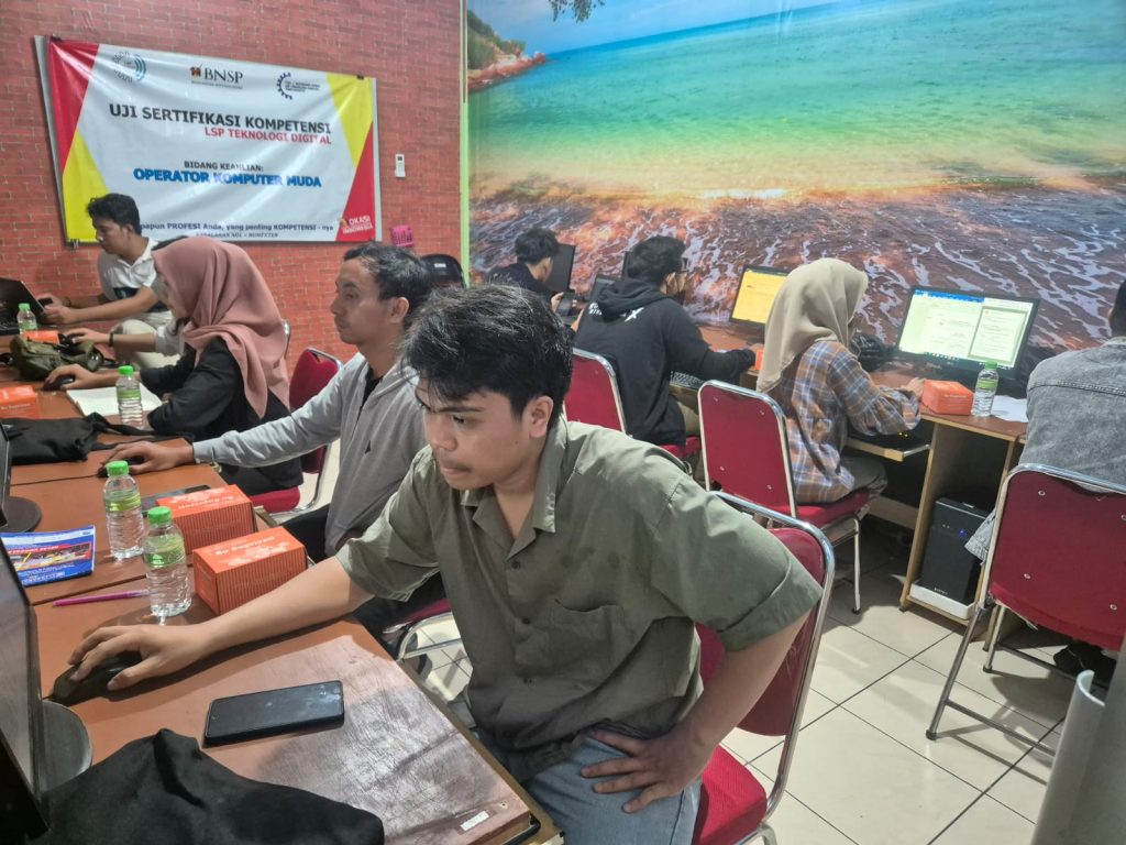 Uji Kompetensi BNSP Peserta Kursus Microsoft Office