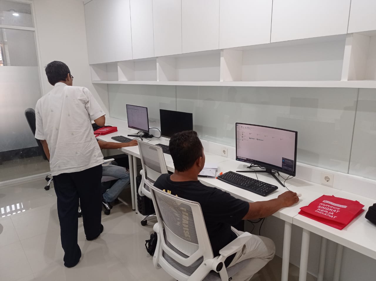 Inhouse training microsoft office alfabank jogja dan cv azkarya